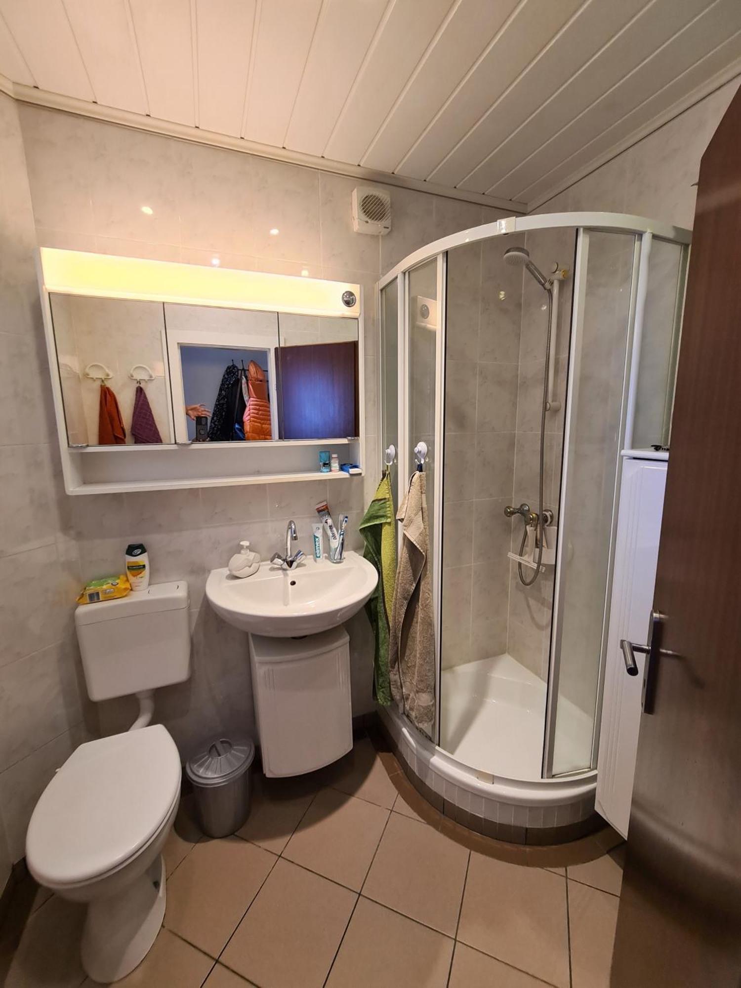 Kleine Krabbe Apartment เกรอมิทซ์ ภายนอก รูปภาพ