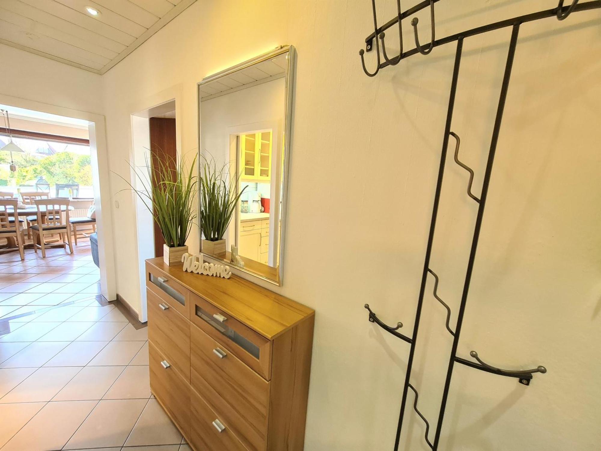 Kleine Krabbe Apartment เกรอมิทซ์ ภายนอก รูปภาพ